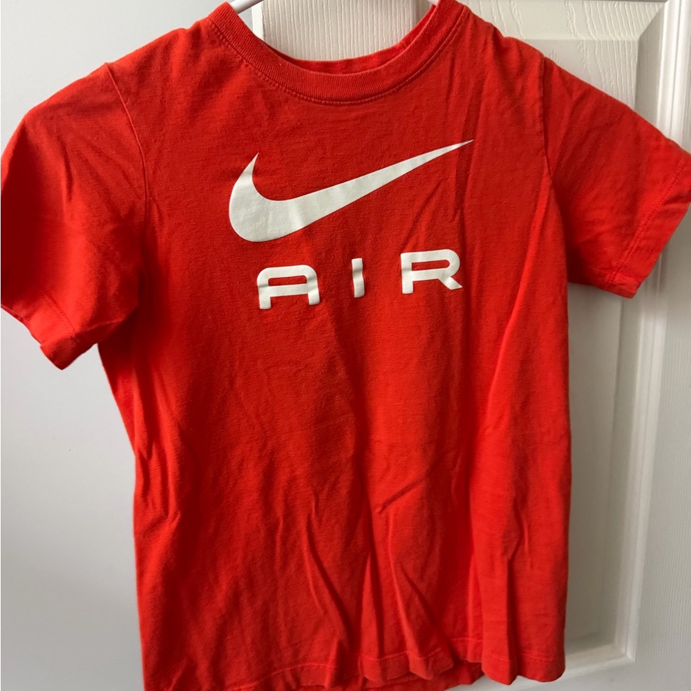 Nike Short Sleeve Tee with White AIR Swoosh